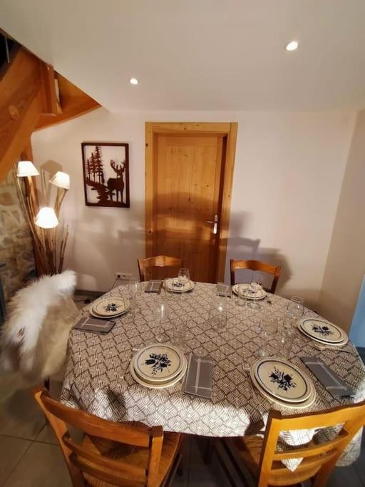 Aux Balcons De La Vallee Soultzeren Luaran gambar