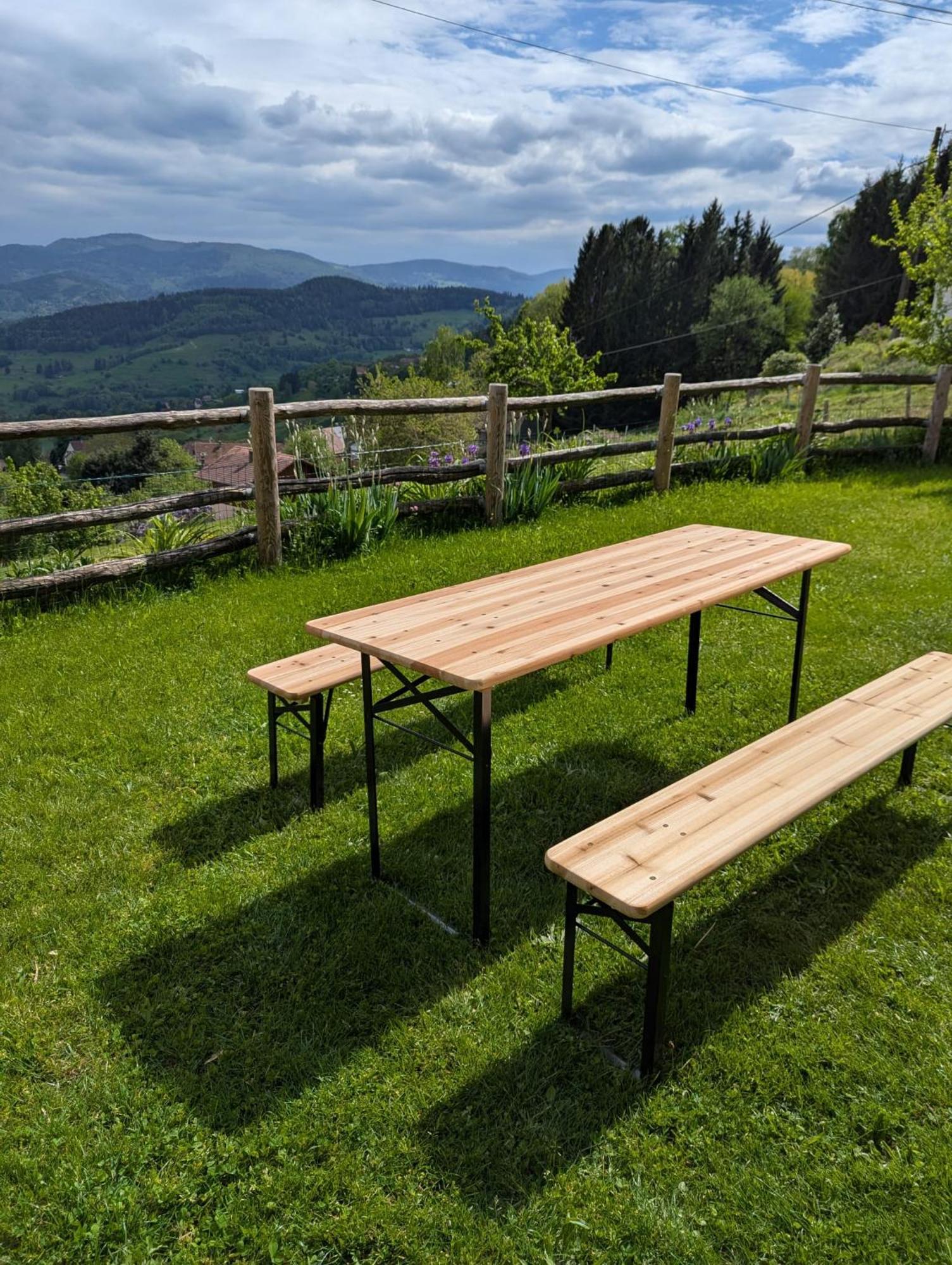 Aux Balcons De La Vallee Soultzeren Luaran gambar